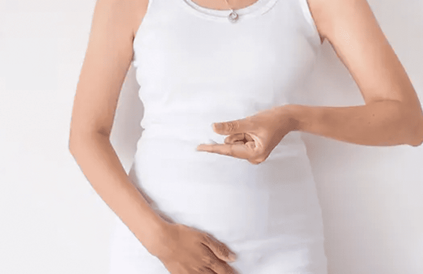 Durante el embarazo el cuerpo atraviesa muchísimos cambios, y uno de los más evidentes para muchas mujeres es el aumento del flujo vaginal, conocido médicamente como leucorrea.